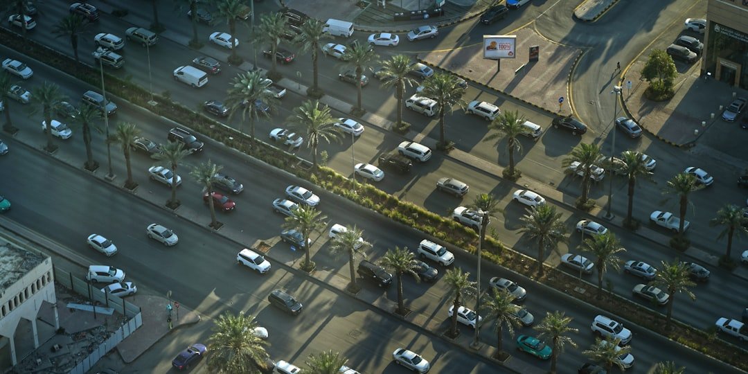 نسبة التحمل في التأمين الصحي بالسعودية: كم تدفع عند الزيارة ومتى لا تدفع؟
